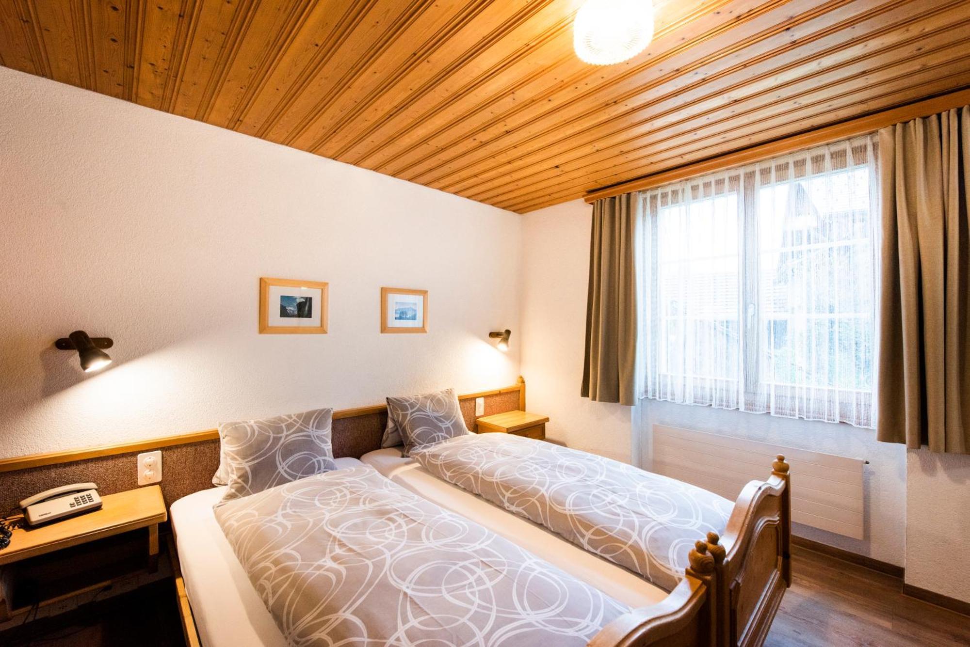Hotel Brienzerburli Exteriör bild